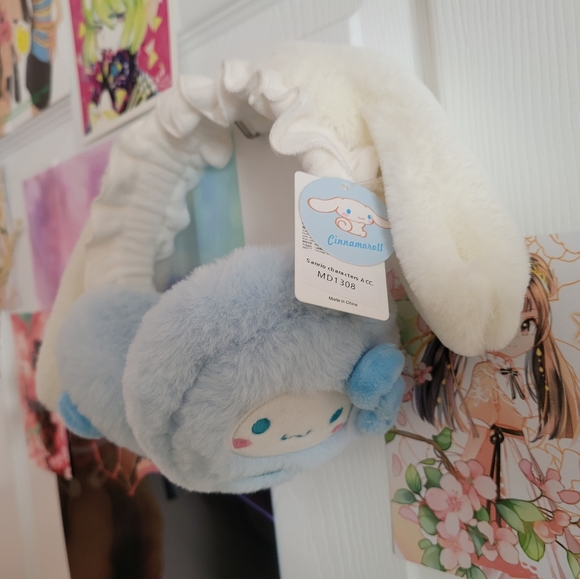 Sanrio Cinnamoroll Earmuffs (SOLD ON KIJIJI) - Picture 2 of 4